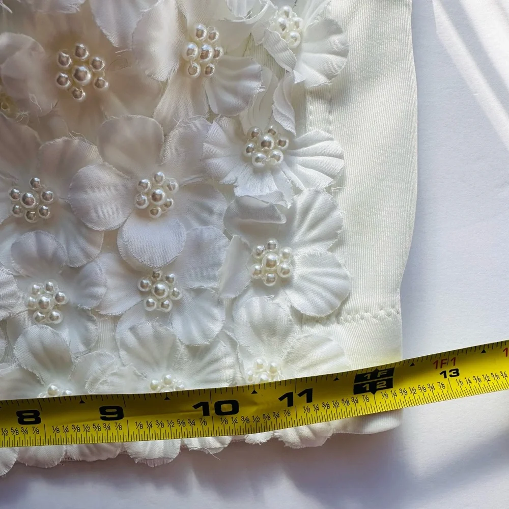 Floral 3D Embellished Pearls White Corset Bustier Sz Small 36B Crop Top - Picture 8 of 8